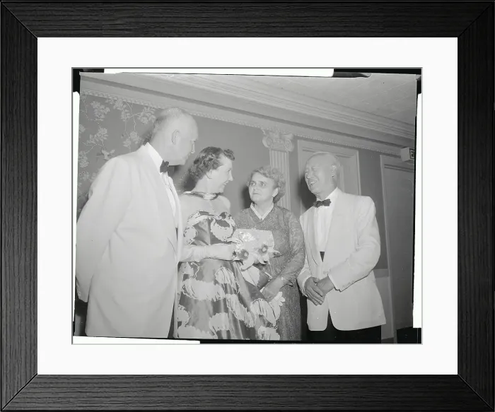 Framed Print : President Eisenhower and his Wife Framed Print : President Eisenhower and his Wife