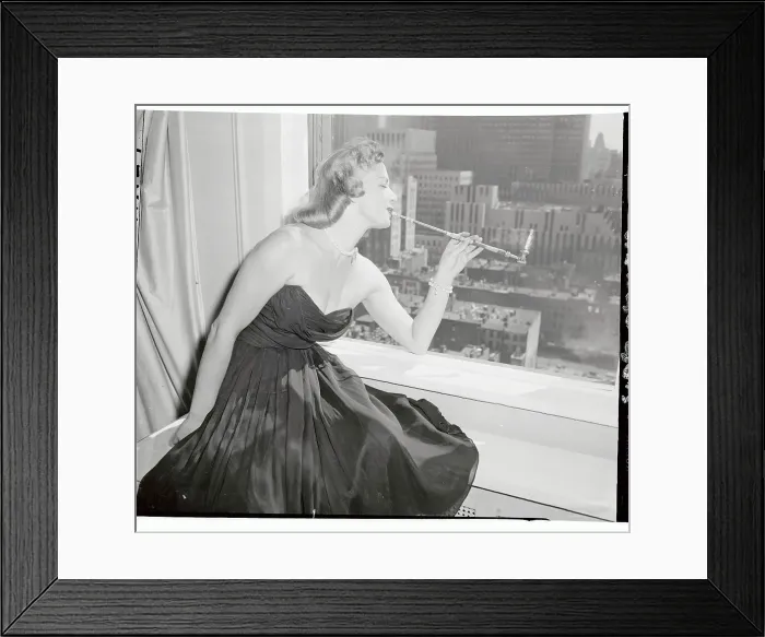 Framed Print : Elaine Shepard Smoking a Curuk Framed Print : Elaine Shepard Smoking a Curuk