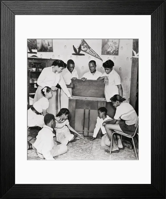 Framed Print : Willie Mays's Family Listening to Him Playing on Radio Framed Print : Willie Mays's Family Listening to Him Playing on Radio