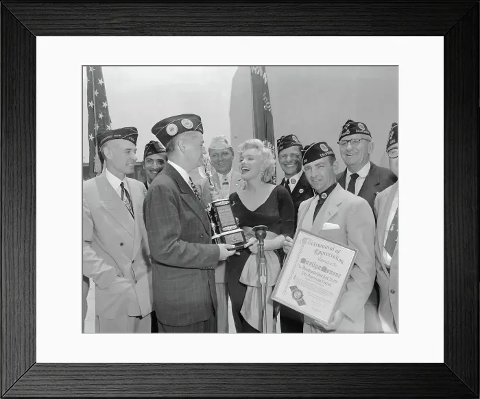 Framed Print : Marilyn Monroe Receiving a Trophy Framed Print : Marilyn Monroe Receiving a Trophy