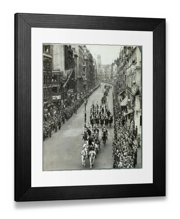 Framed Print : Royal Procession in London Framed Print : Royal Procession in London