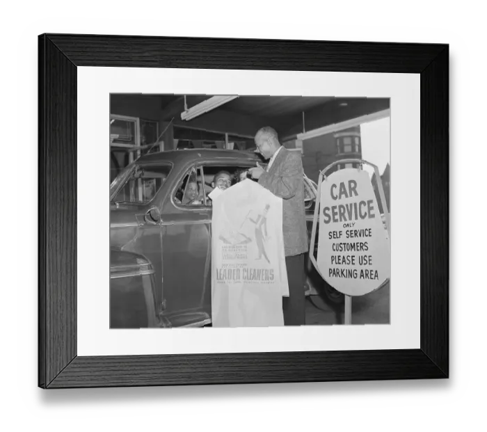 Framed Print : Jesse Owens with Customer Framed Print : Jesse Owens with Customer