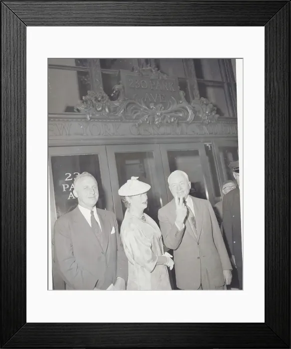 Framed Print : Robert Young with Notables Framed Print : Robert Young with Notables