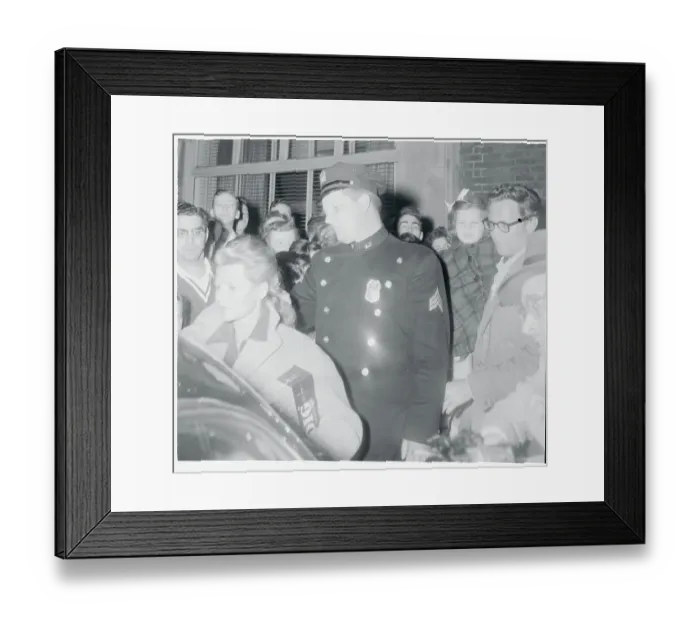 Framed Print : Rita Hayworth, Dick Haymes, Yasmin Khan, and Others Waiting Framed Print : Rita Hayworth, Dick Haymes, Yasmin Khan, and Others Waiting