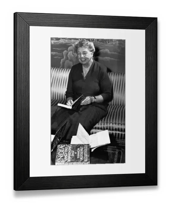 Framed Print : Eleanor Roosevelt Signing Books Framed Print : Eleanor Roosevelt Signing Books