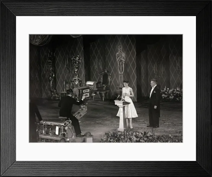 Framed Print : Audrey Hepburn Receiving Oscar Award Framed Print : Audrey Hepburn Receiving Oscar Award