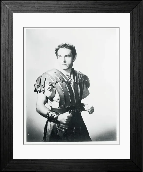 Framed Print : Portrait of Richard Burton Framed Print : Portrait of Richard Burton