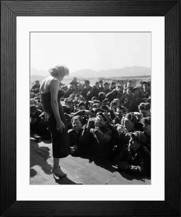 Framed Print : Marilyn Monroe on Stage for Troops in Korea Framed Print : Marilyn Monroe on Stage for Troops in Korea