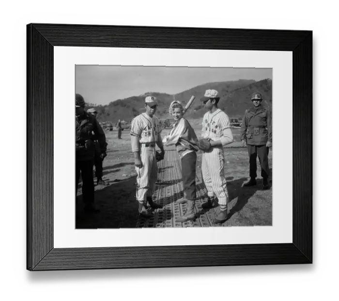 Framed Print : Marilyn with Korean Baseball Players Framed Print : Marilyn with Korean Baseball Players