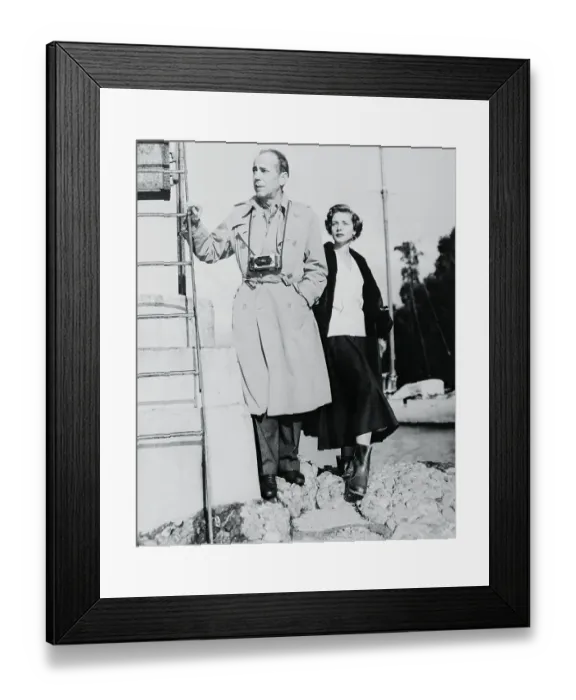 Framed Print : Portrait of Humphrey Bogart and Lauren Bacall Framed Print : Portrait of Humphrey Bogart and Lauren Bacall
