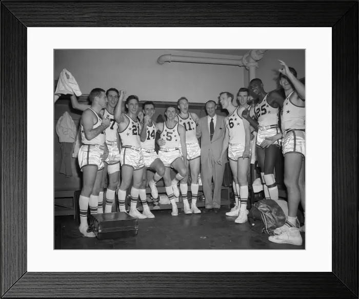 Framed Print : Winning Smiles