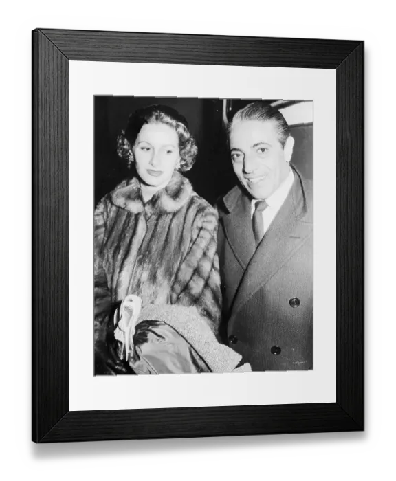 Framed Print : Aristotle and Athina Onassis Travelling Together Framed Print : Aristotle and Athina Onassis Travelling Together