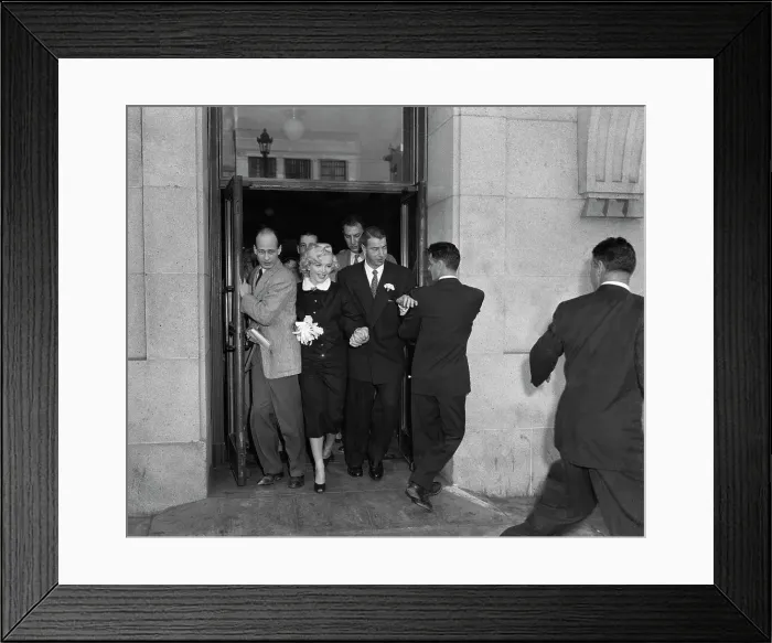 Framed Print : Joe DiMaggio and Marilyn Monroe Wed Framed Print : Joe DiMaggio and Marilyn Monroe Wed