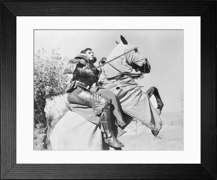 Framed Print : Laurence Olivier Stars in Shakespeare's Richard III Framed Print : Laurence Olivier Stars in Shakespeare's Richard III