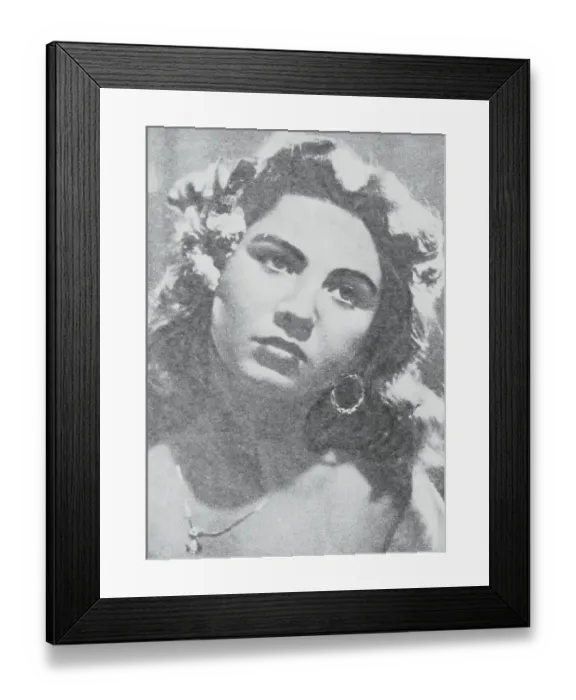 Framed Print : Portrait of Pupetta Maresca Framed Print : Portrait of Pupetta Maresca