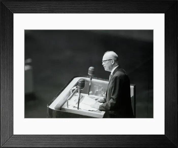Framed Print : President Dwight Eisenhower Speaking at United Nations Framed Print : President Dwight Eisenhower Speaking at United Nations