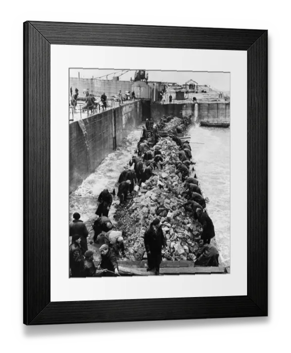 Framed Print : People at Flood Barrier, Plugging Dikes