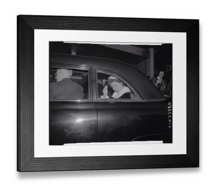 Framed Print : Queen Frederika Waving