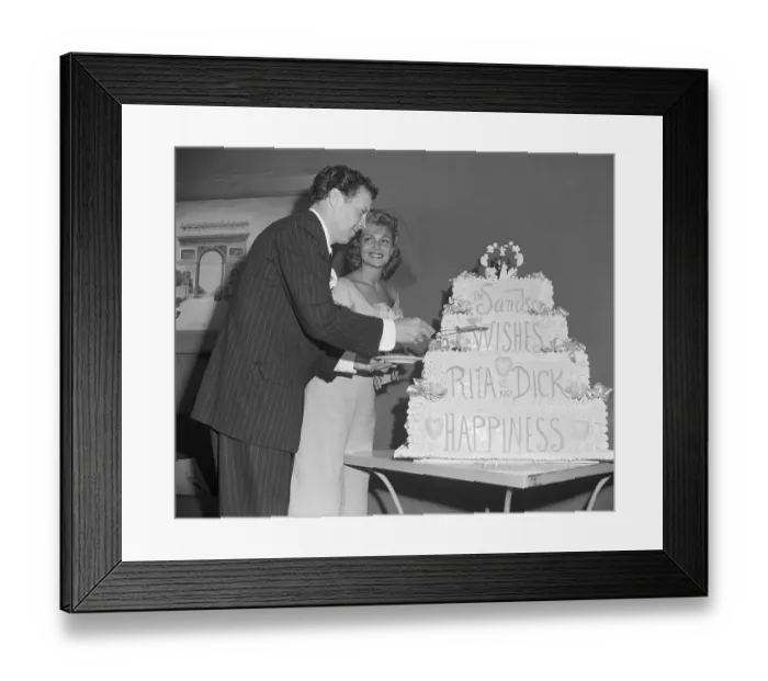 Framed Print : Rita Hayworth and Dick Hymes Cutting Slicing Cake Framed Print : Rita Hayworth and Dick Hymes Cutting Slicing Cake