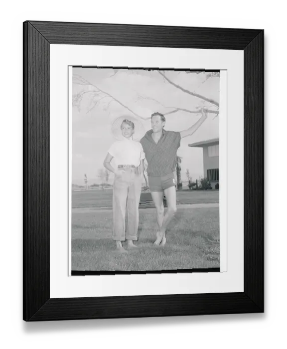 Framed Print : Rita Hayworth and Dick Haymes Posing Together Framed Print : Rita Hayworth and Dick Haymes Posing Together
