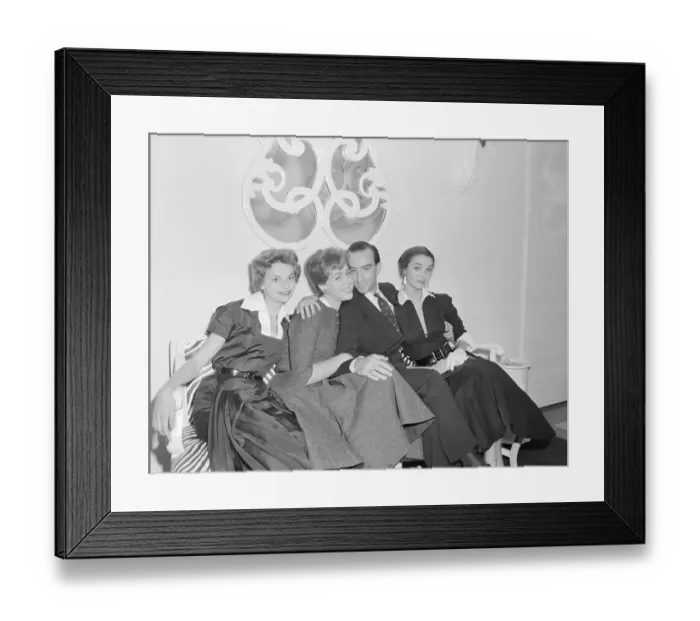 Framed Print : Designer Emilio Pucci and Friends at El Morocco Nite Club Framed Print : Designer Emilio Pucci and Friends at El Morocco Nite Club
