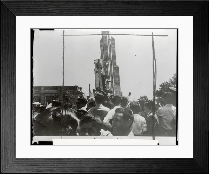 Framed Print : Scene of Riotous Streets in Teheran Framed Print : Scene of Riotous Streets in Teheran