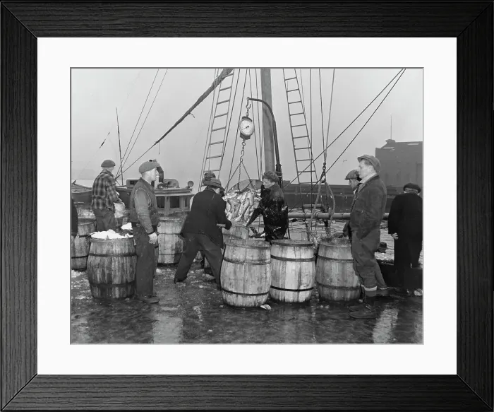 Framed Print : Fulton Fish Market