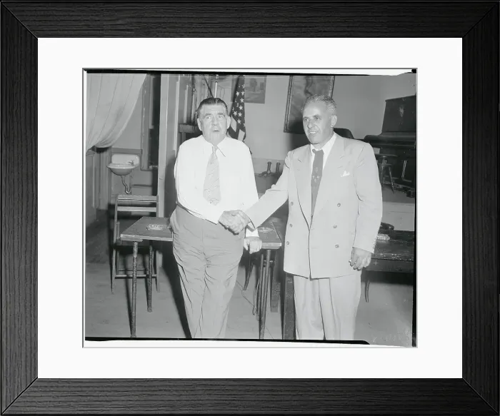 Framed Print : Joseph Ryan Shaking Hands with Anthony Anastasia Framed Print : Joseph Ryan Shaking Hands with Anthony Anastasia
