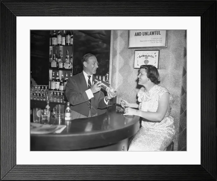 Framed Print : Restaurateur Billy Reed Pouring Drink Framed Print : Restaurateur Billy Reed Pouring Drink