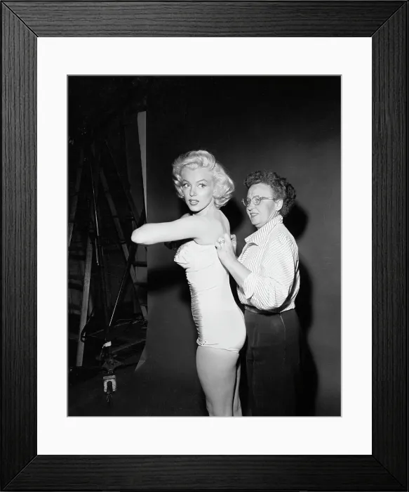 Framed Print : Marilyn Monroe Getting Help with Bathing Suit Framed Print : Marilyn Monroe Getting Help with Bathing Suit