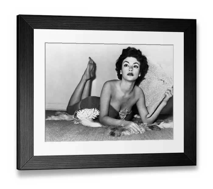 Framed Print : Rita Moreno Framed Print : Rita Moreno