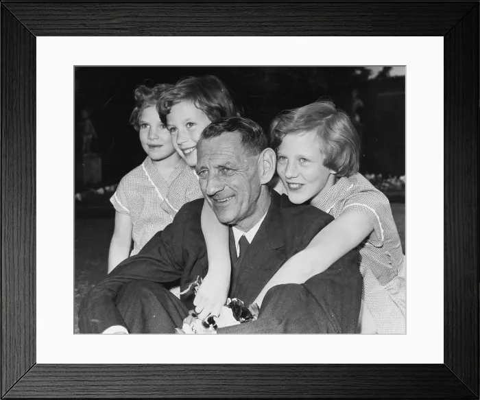 Framed Print : Denmark's King with Daughters Framed Print : Denmark's King with Daughters