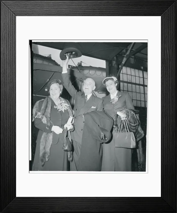 Framed Print : Louis St Laurent Waving with Wife and Daughter Framed Print : Louis St Laurent Waving with Wife and Daughter