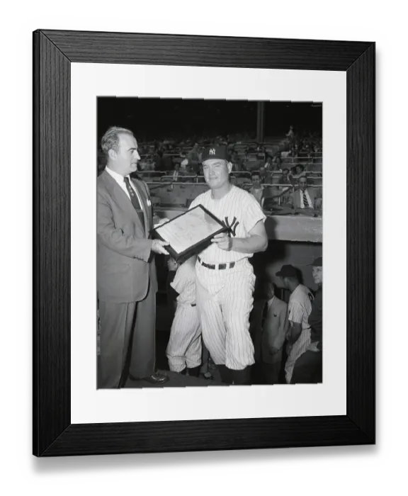 Framed Print : Ben Epstein Presenting Plaque To J. Mize