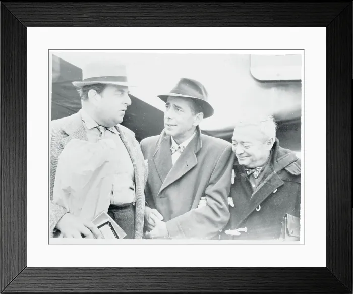 Framed Print : Robert Morley with Humphrey Bogart and Peter Lorre