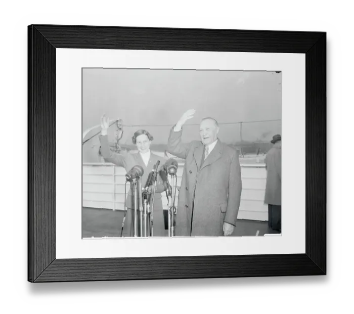 Framed Print : Konrad and Lotte Adenauer Waving Framed Print : Konrad and Lotte Adenauer Waving