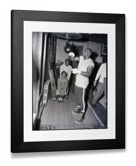 Framed Print : Joe Walcott'S Kids Watch Him Workout Framed Print : Joe Walcott'S Kids Watch Him Workout