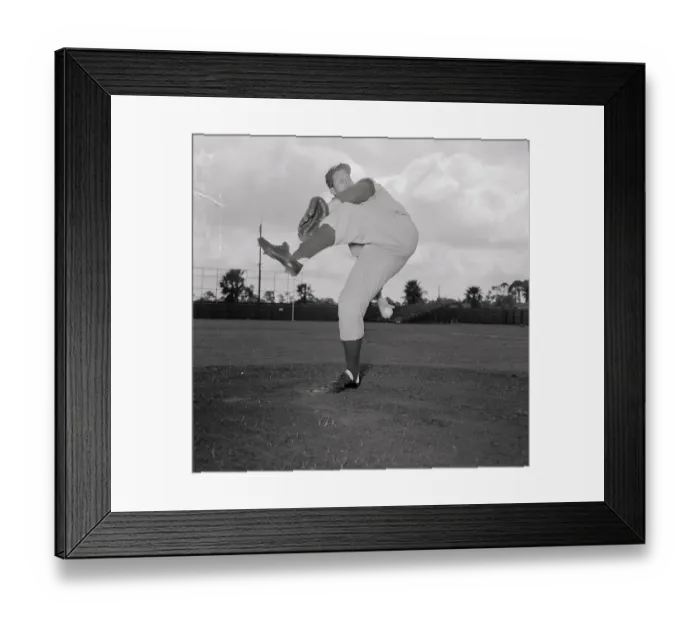 Framed Print : Robin Roberts Raising Leg up to Pitch Framed Print : Robin Roberts Raising Leg up to Pitch