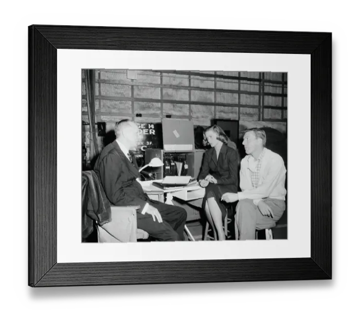 Framed Print : Lauren Bacall Conversing with Colleagues Framed Print : Lauren Bacall Conversing with Colleagues