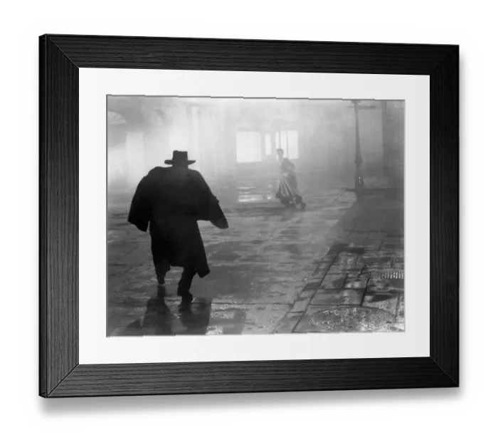 Framed Print : Vincent Price and Phyllis Kirk in House of Wax