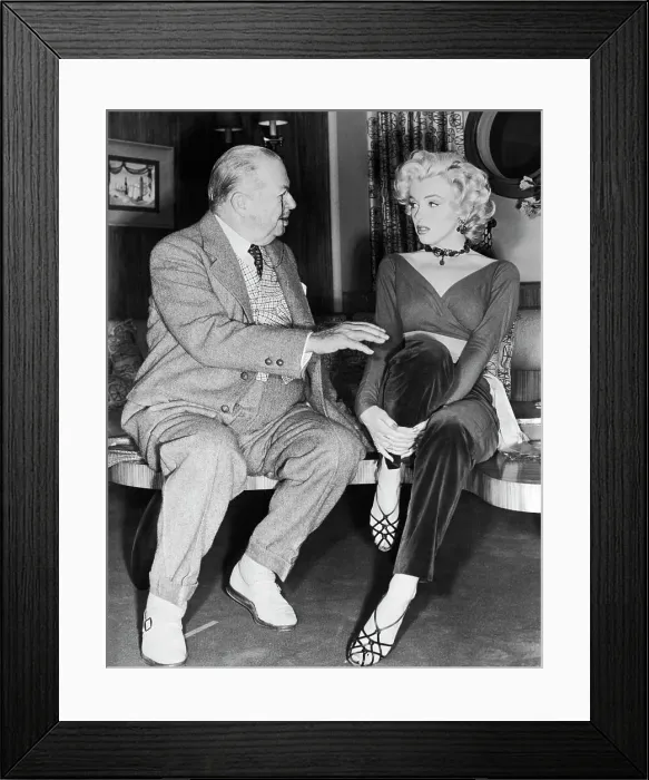Framed Print : Marilyn Monroe and Charles Coburn Sitting and Talking Framed Print : Marilyn Monroe and Charles Coburn Sitting and Talking