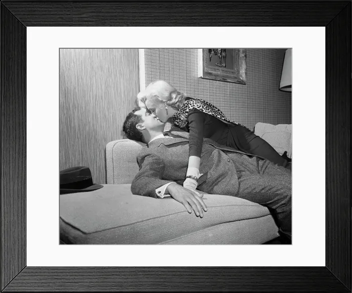 Framed Print : Marilyn Monroe and Tommy Noonan Framed Print : Marilyn Monroe and Tommy Noonan