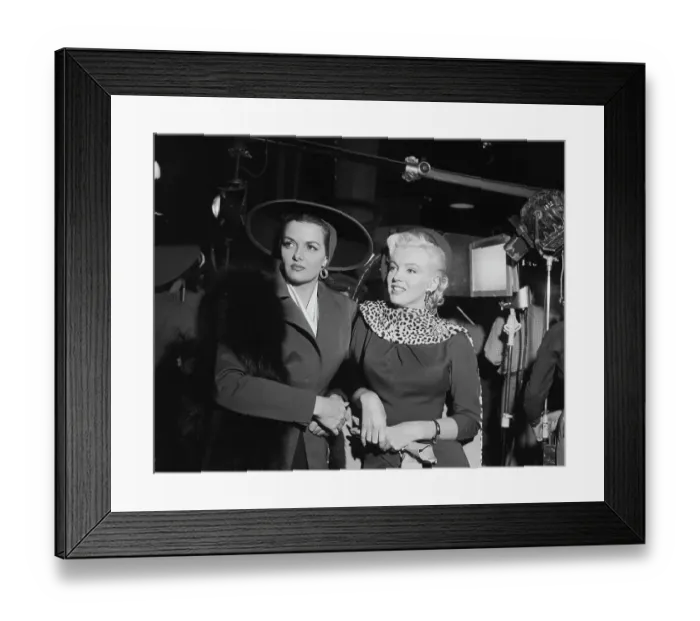 Framed Print : Marilyn Monroe and Jane Russell