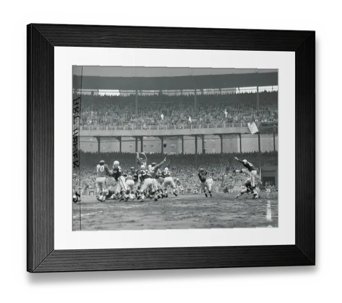 Framed Print : Football Action Between Giants and San Francisco Framed Print : Football Action Between Giants and San Francisco