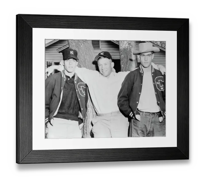 Framed Print : Mickey Mantle Sitting with Brothers Roy and Ray Framed Print : Mickey Mantle Sitting with Brothers Roy and Ray