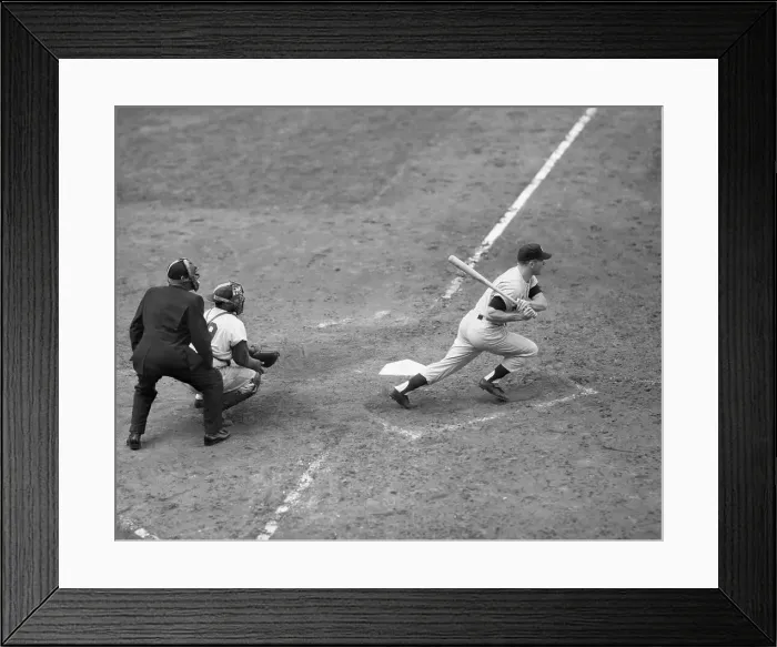 Framed Print : Mickey Mantle In Action