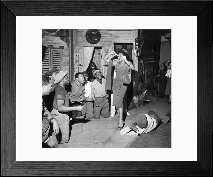 Framed Print : Leontyne Price In Porgy And Bess Framed Print : Leontyne Price In Porgy And Bess