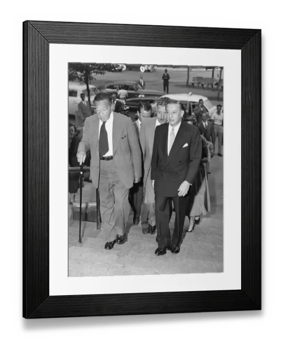Framed Print : Billy Rose And Attorney's Arrive At The Supreme Court For Divorce Proceedings Framed Print : Billy Rose And Attorney's Arrive At The Supreme Court For Divorce Proceedings