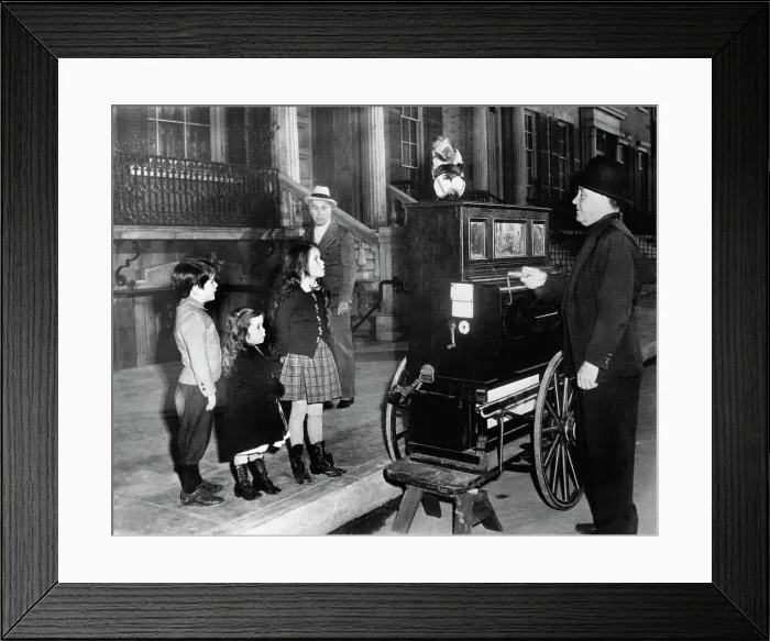 Framed Print : Scene from Chaplin's Limelight Framed Print : Scene from Chaplin's Limelight