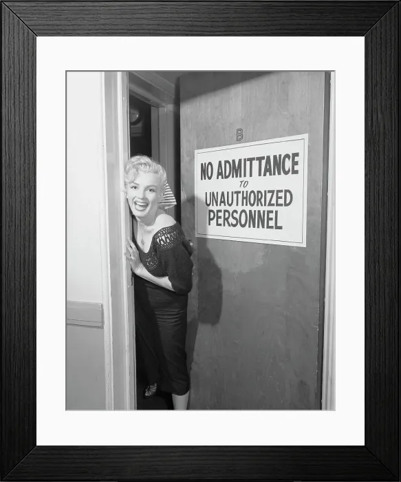 Framed Print : Marilyn Monroe at NBC Studios Framed Print : Marilyn Monroe at NBC Studios